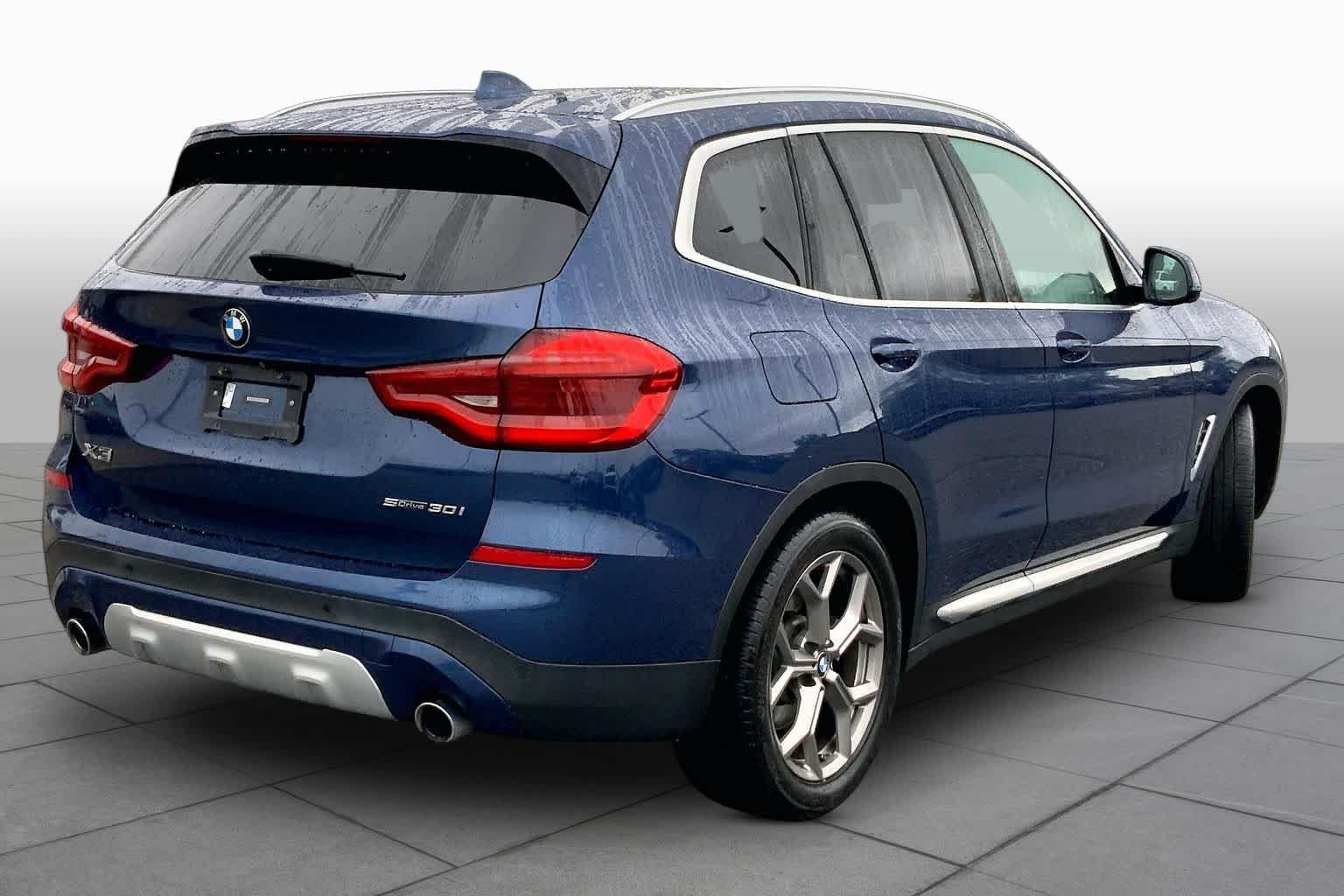 Used 2020 Phytonic Blue Metallic BMW sDrive30i image 12