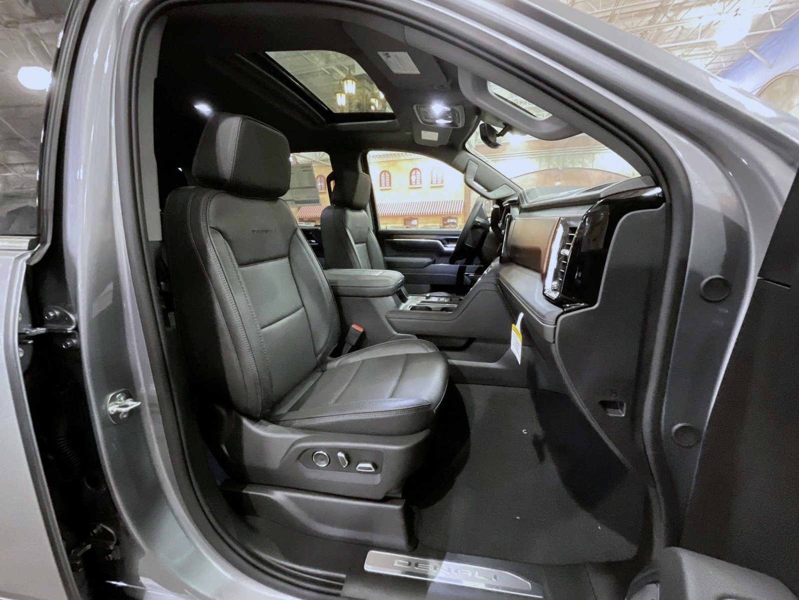 2026 GMC Sierra 3500HD Denali - Photo 15