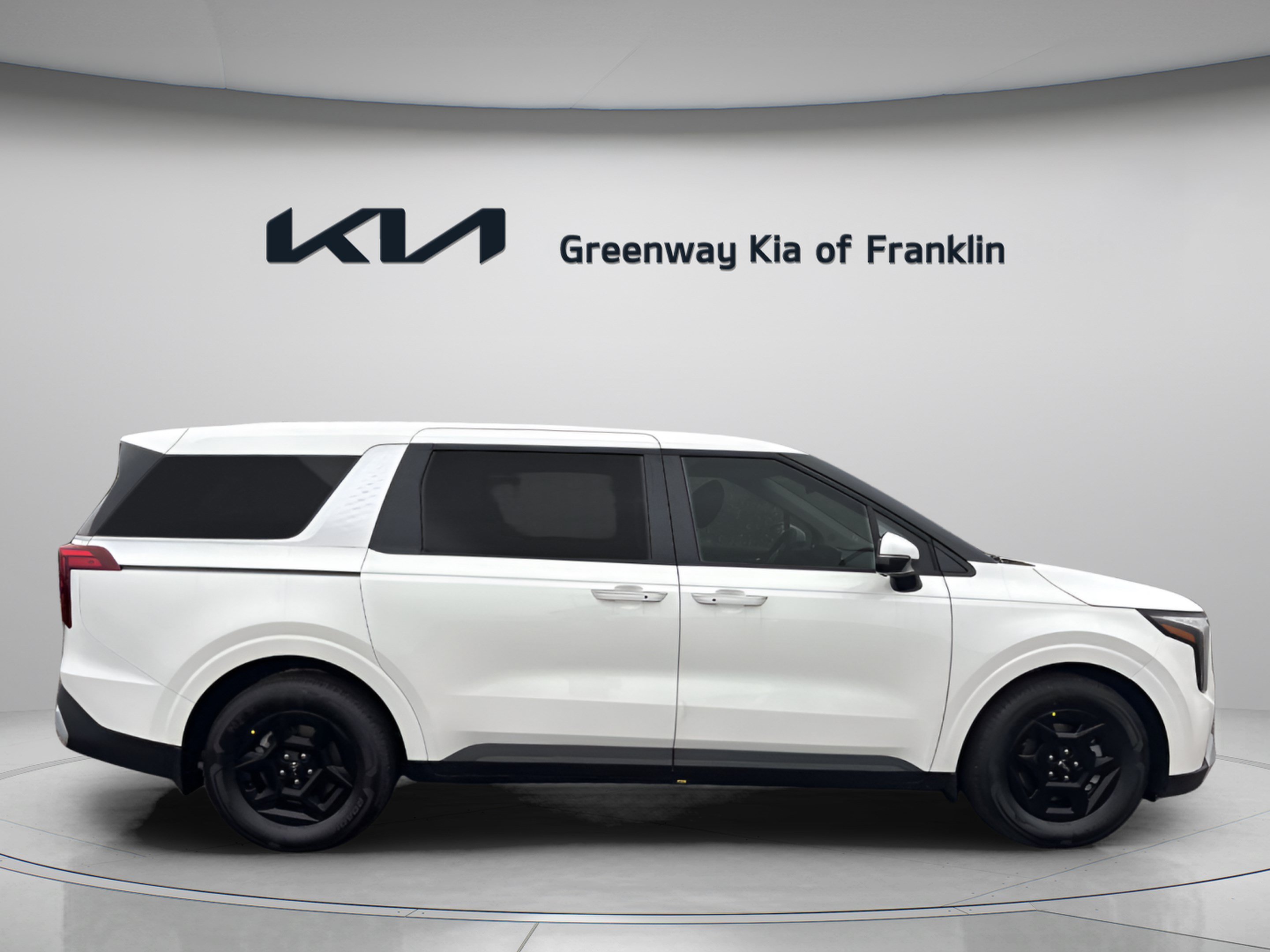 New 2026 Snow White Pearl Kia LXS image 8