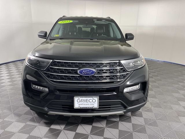 Used 2023 Black Ford XLT image 3