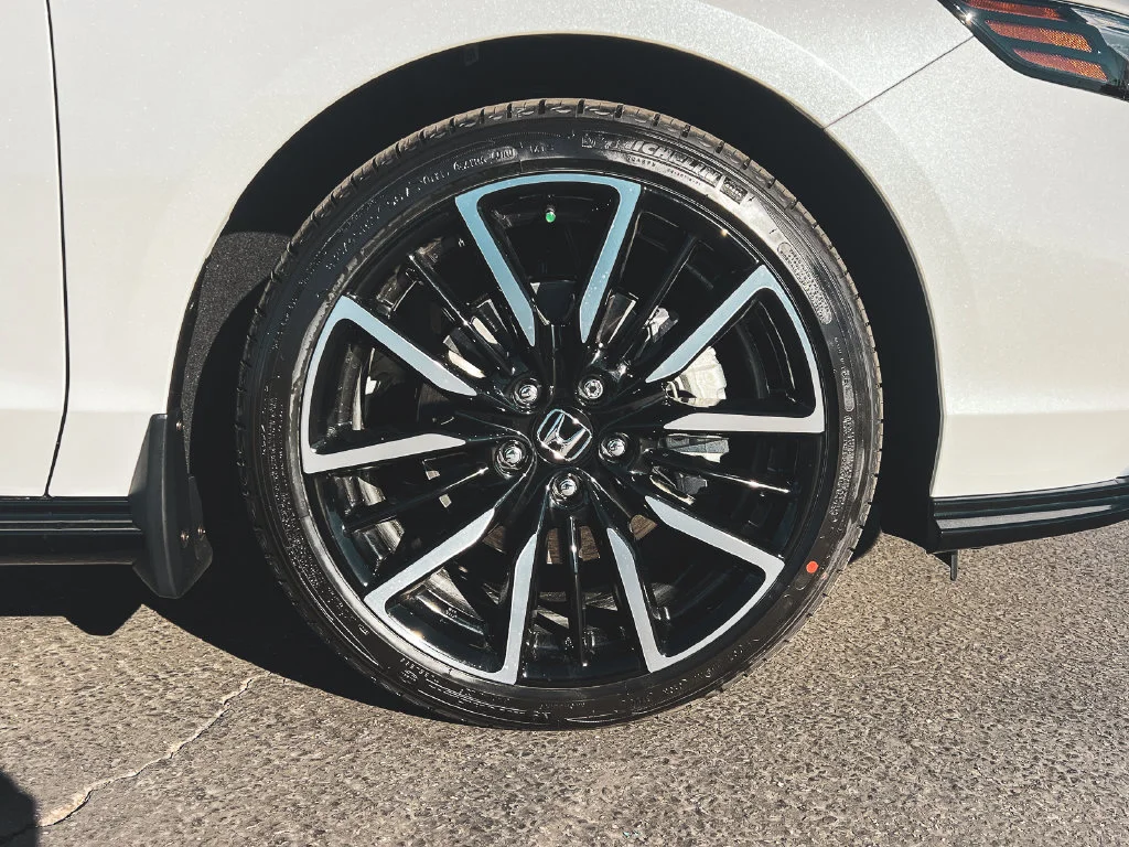 New 2026 White Honda Touring image 10