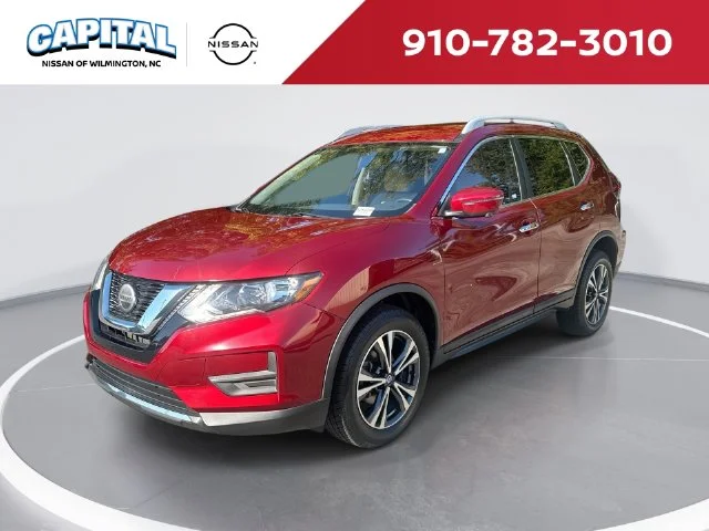 Used 2019 Red Nissan SV image 1