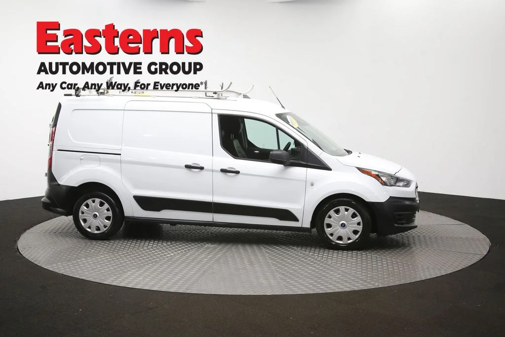 Used 2022 White Ford XL image 48