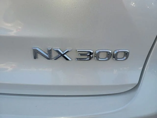 Certified Used 2021 White Pearl Lexus 300 Base image 16