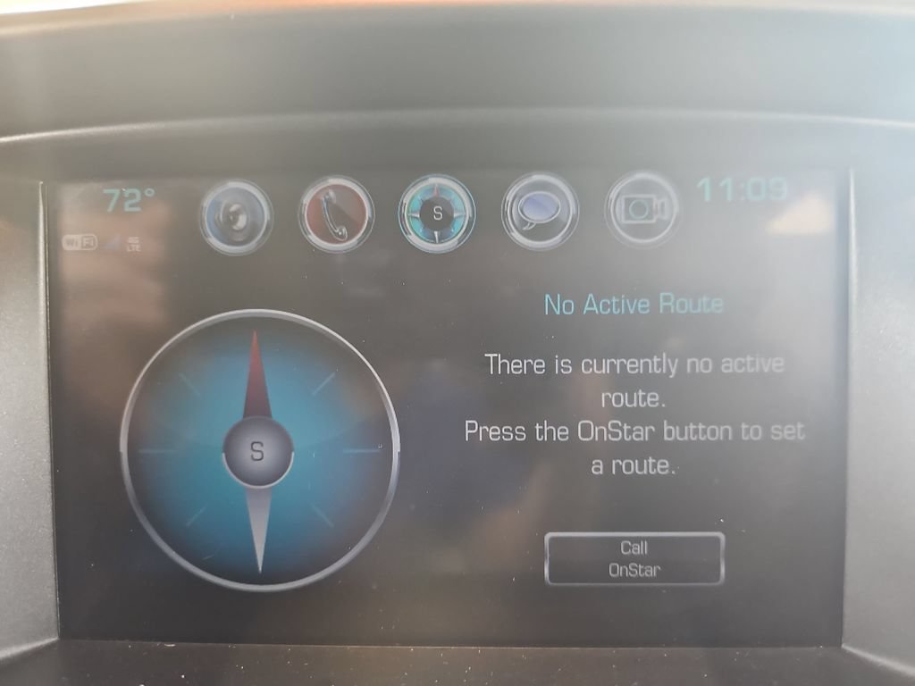 Used 2018 CENTENNIAL BLUE METALLIC Chevrolet 4WD Z71 image 28