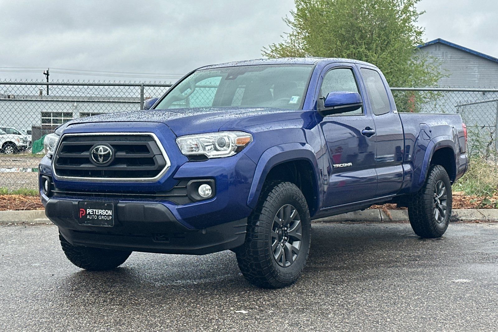 Used 2022 Blue Toyota SR5 image 8