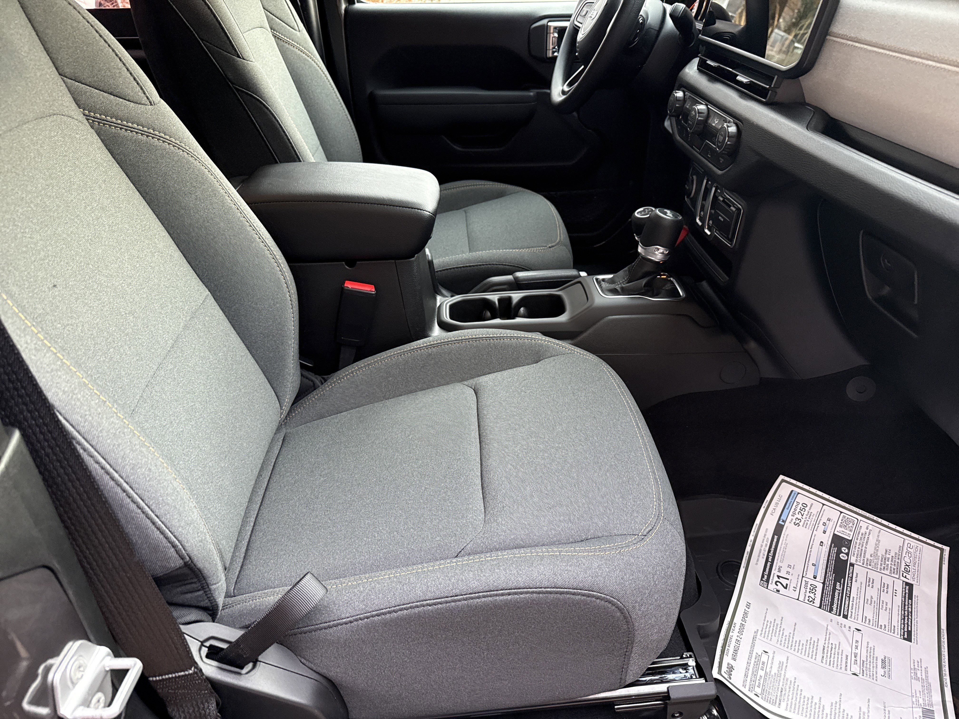 New 2026 Granite Crystal Metallic Clearcoat Jeep Sport image 15