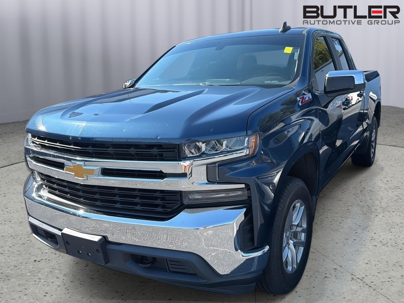 Used 2019 Northsky Blue Metallic Chevrolet LT image 1