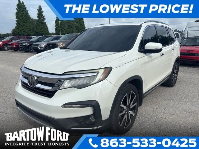 Used 2019 White Honda Touring image 1