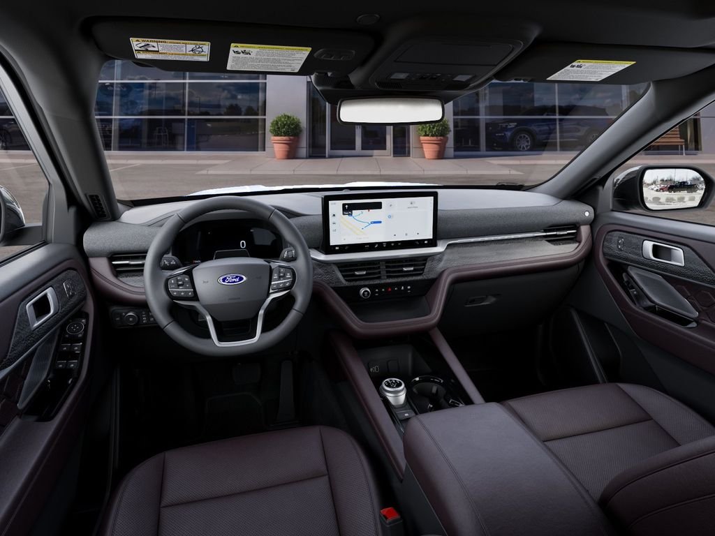 New 2027 Star White Metallic Tri-Coat Ford Platinum™ image 11