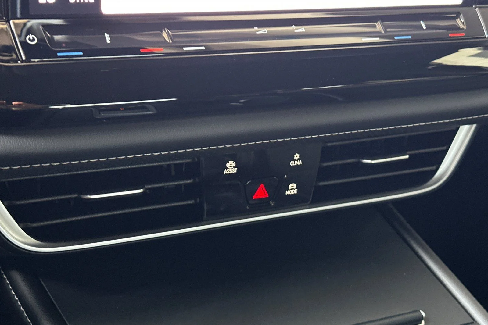 New 2026 Black Volkswagen 2.0T SE image 18