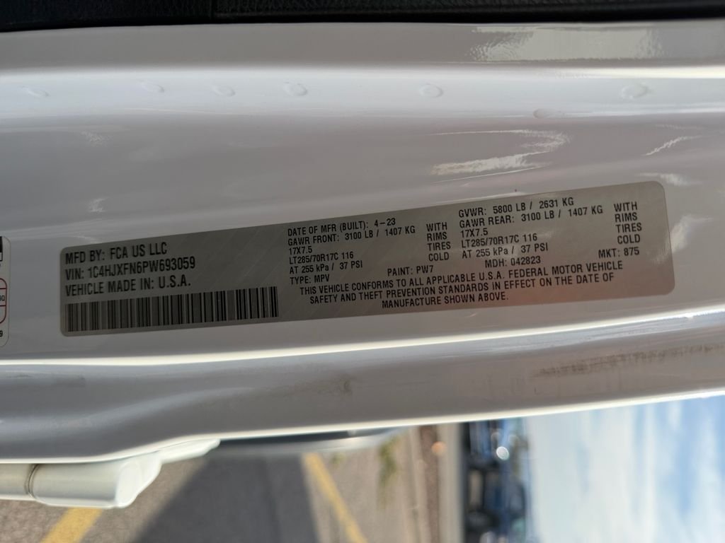 Used 2023 White Jeep Rubicon image 20