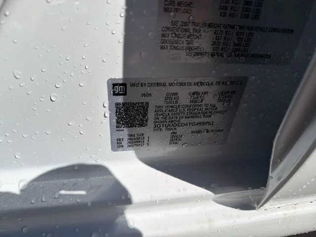 New 2026 Summit White GMC SLT image 32