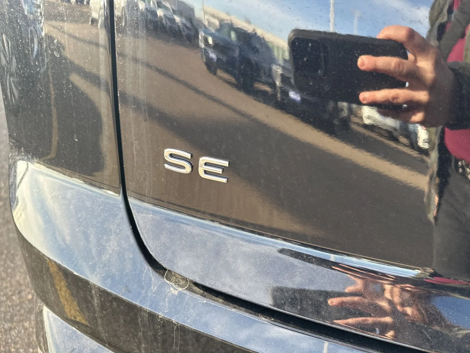 New 2026 Black Volkswagen 2.0T SE w/Technology image 7