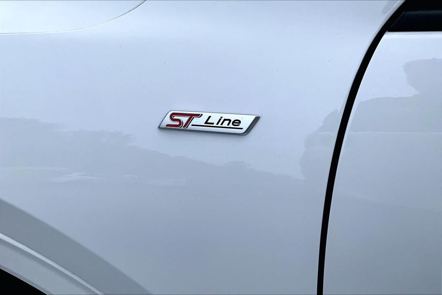 Certified Used 2023 Oxford White Ford ST-Line Select image 10