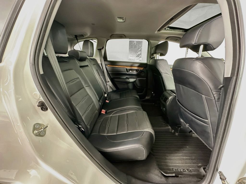 Used 2017  Honda EX-L image 28