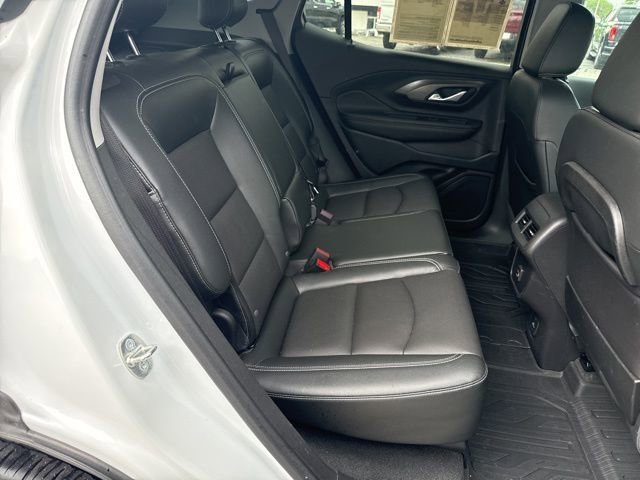 2023 GMC Terrain SLT - Photo 13