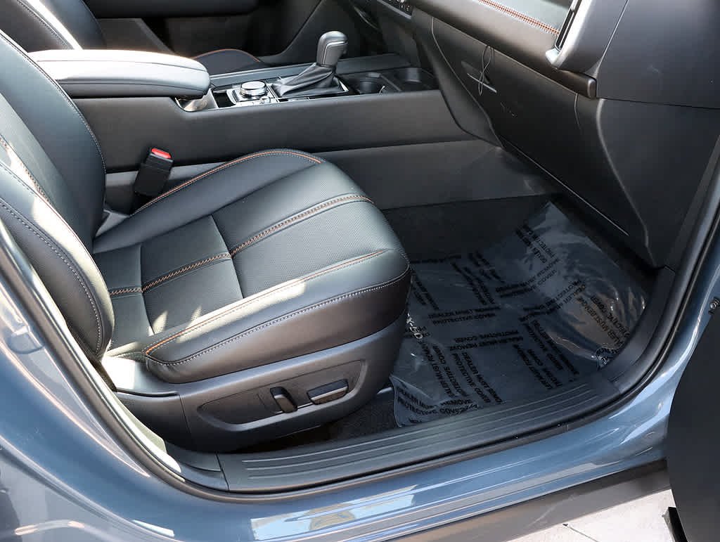 2025 Mazda CX-50 Premium - Photo 34