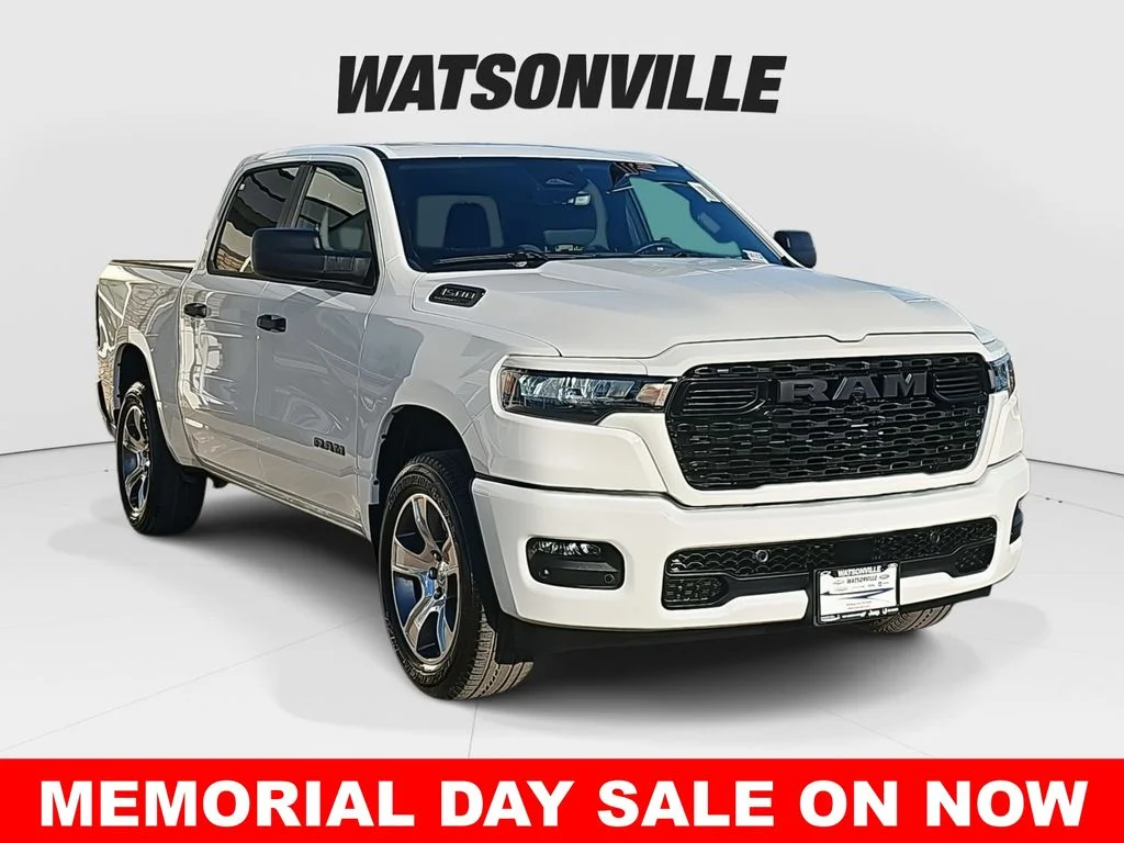 2026 RAM 1500 Express Crew Cab 5'7's photo