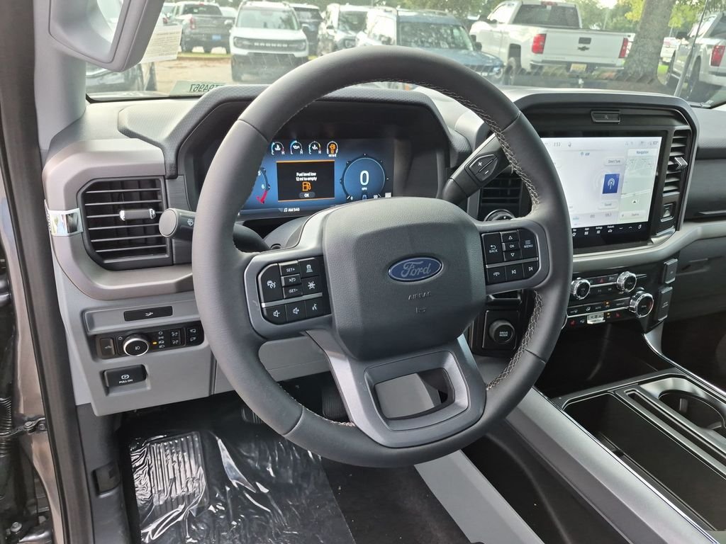 New 2026 Carbonized Gray Metallic Ford XLT image 33