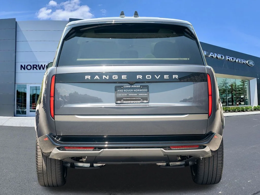 New 2026 Blue Land Rover SE image 5