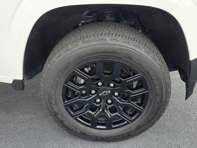 Used 2026 White Chevrolet Work Truck image 8