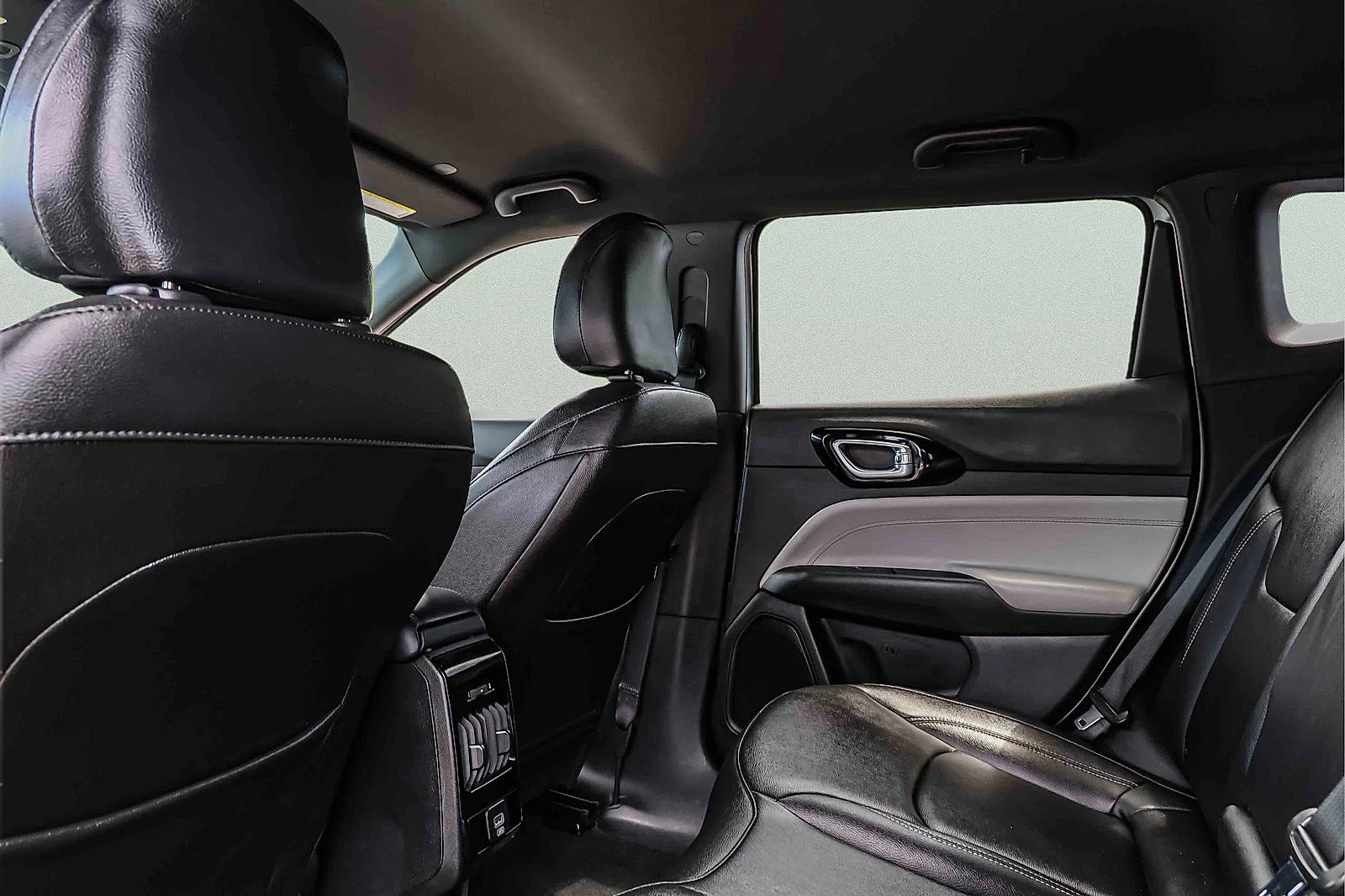 2025 Jeep Compass Limited - Photo 21