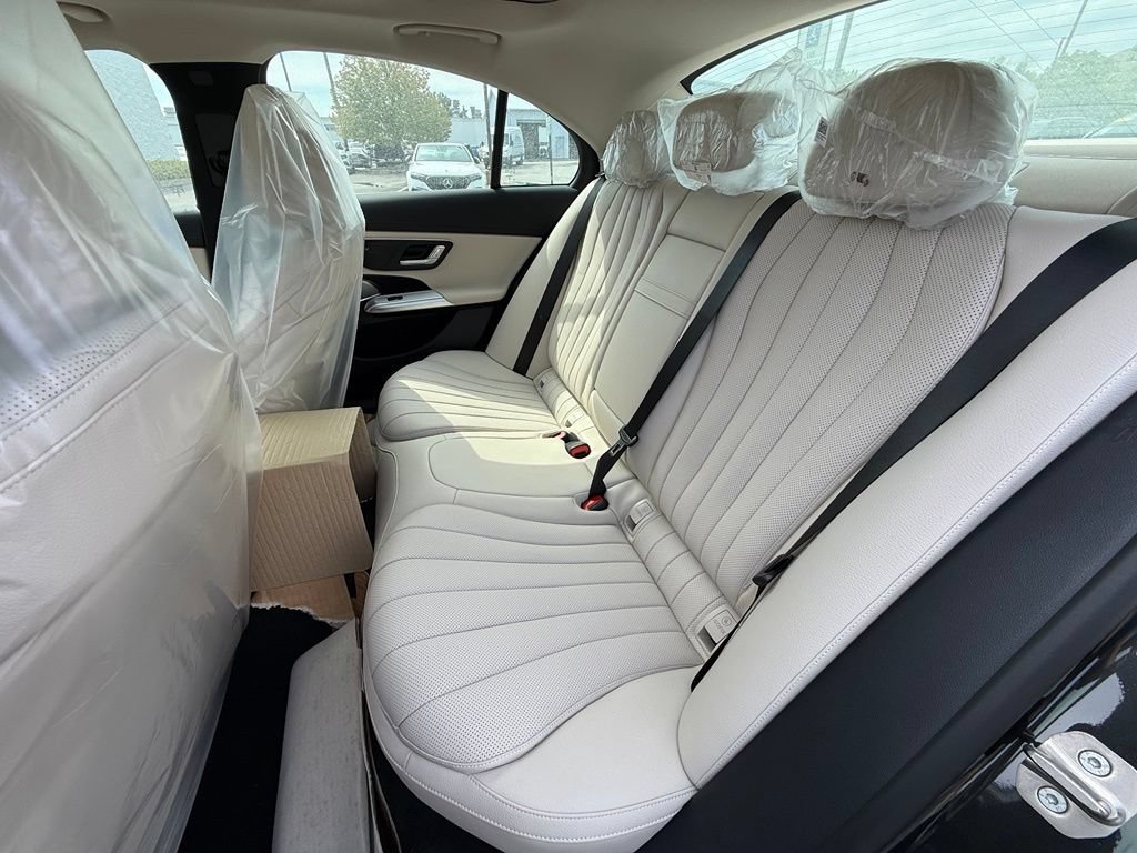 New 2027 Graphite Grey Metallic Mercedes-Benz E 450 image 20