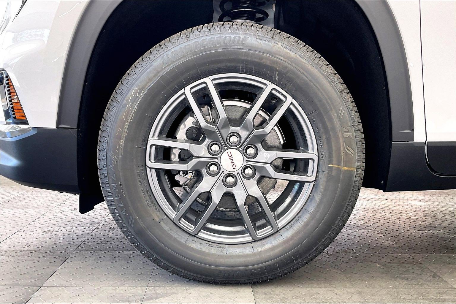 2026 GMC Acadia Elevation - Photo 14