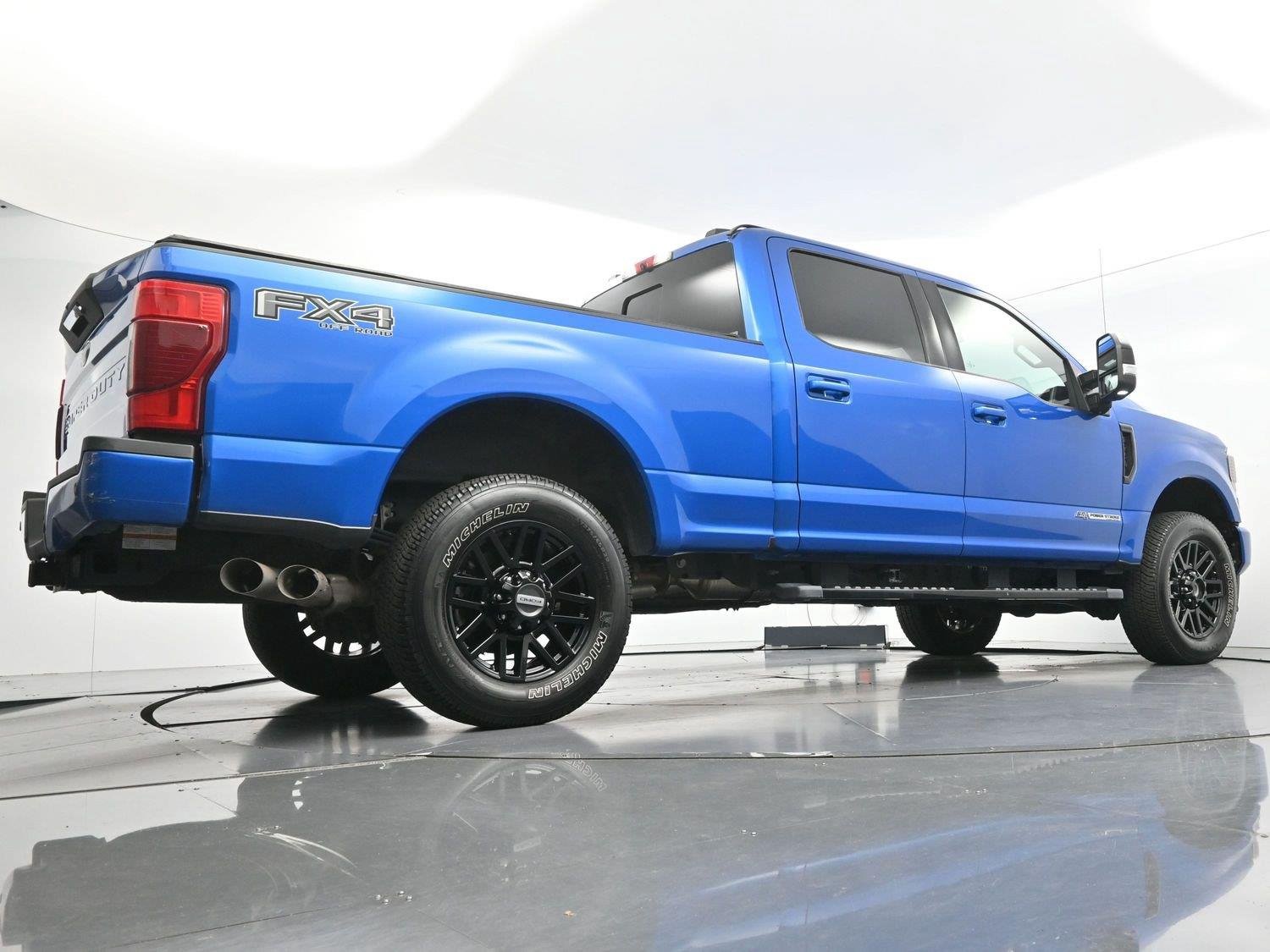 Used 2020 Velocity Blue Ford Lariat image 58