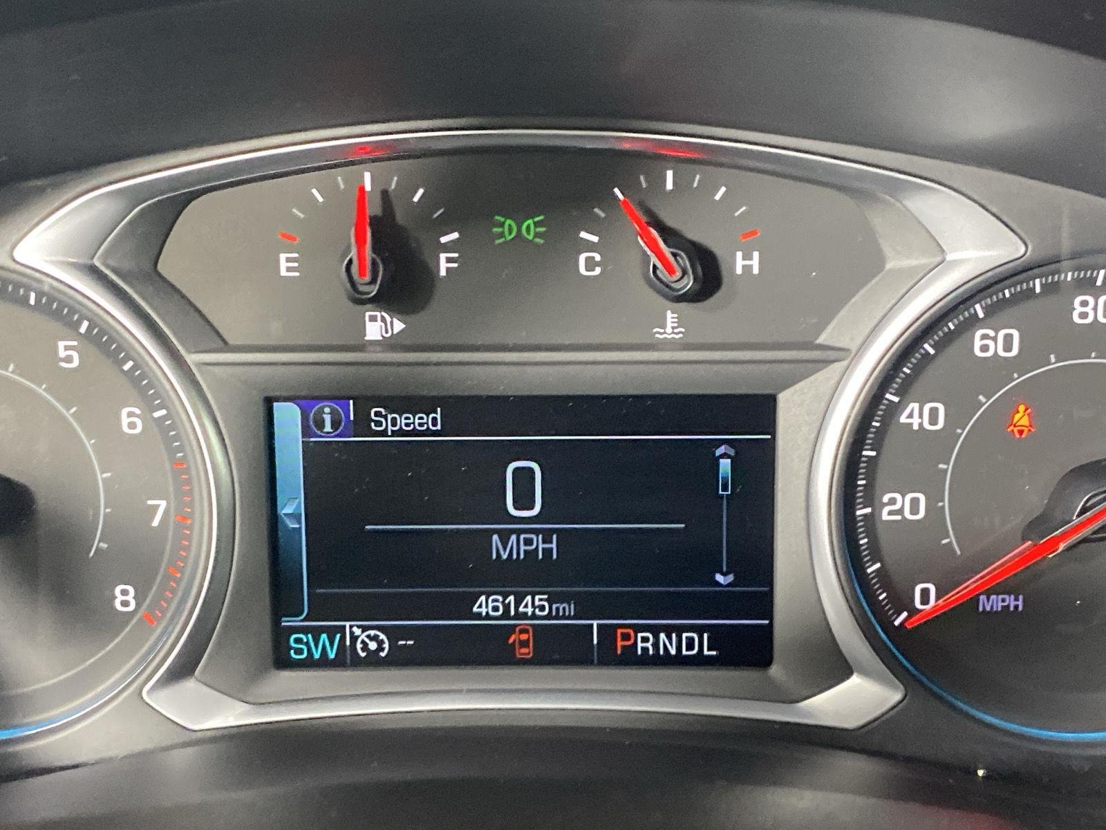 Used 2018 Silver Ice Metallic Chevrolet LT image 17