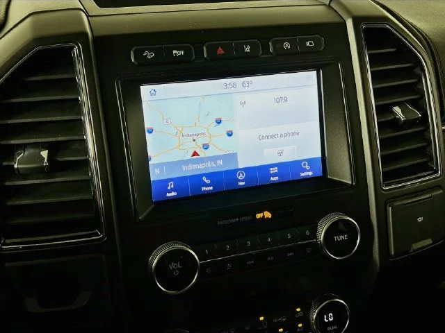 Used 2021 Blue Ford Limited image 17