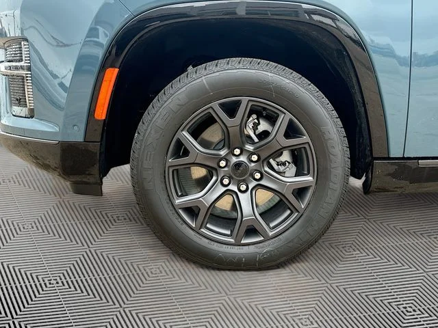 New 2026 Steel Blue Jeep Limited Altitude image 40