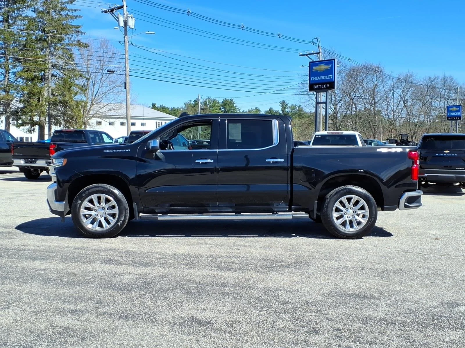 2021 Chevrolet Silverado 1500 LTZ - Photo 8