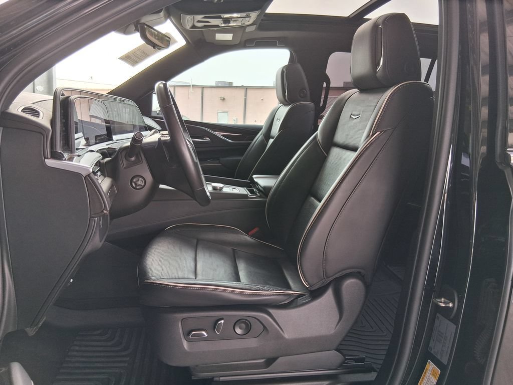 Used 2023 Black Raven Cadillac Premium Luxury image 20