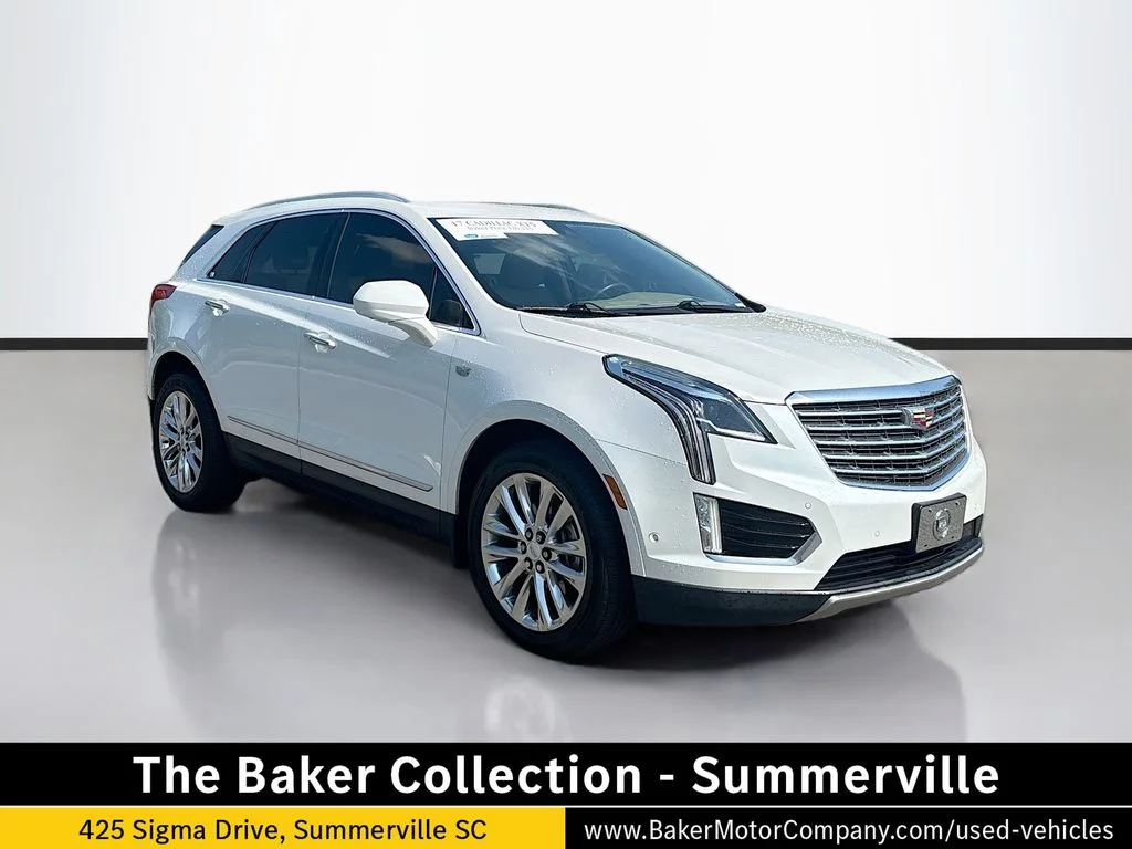 2017 Cadillac XT5 AWD Platinum's photo