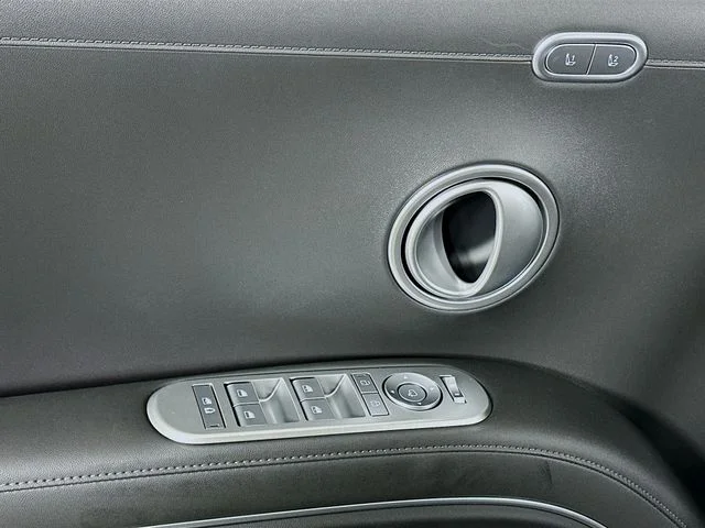 New 2026 Silver Hyundai Limited image 10