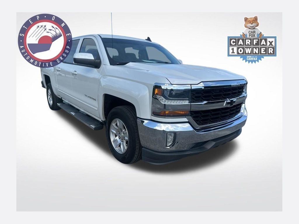 2018 Chevrolet Silverado 1500 LT Crew Cab Short Box's photo