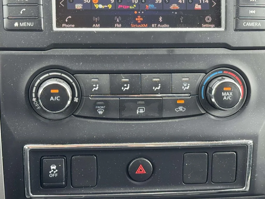 Used 2019 Blue Nissan SV image 19