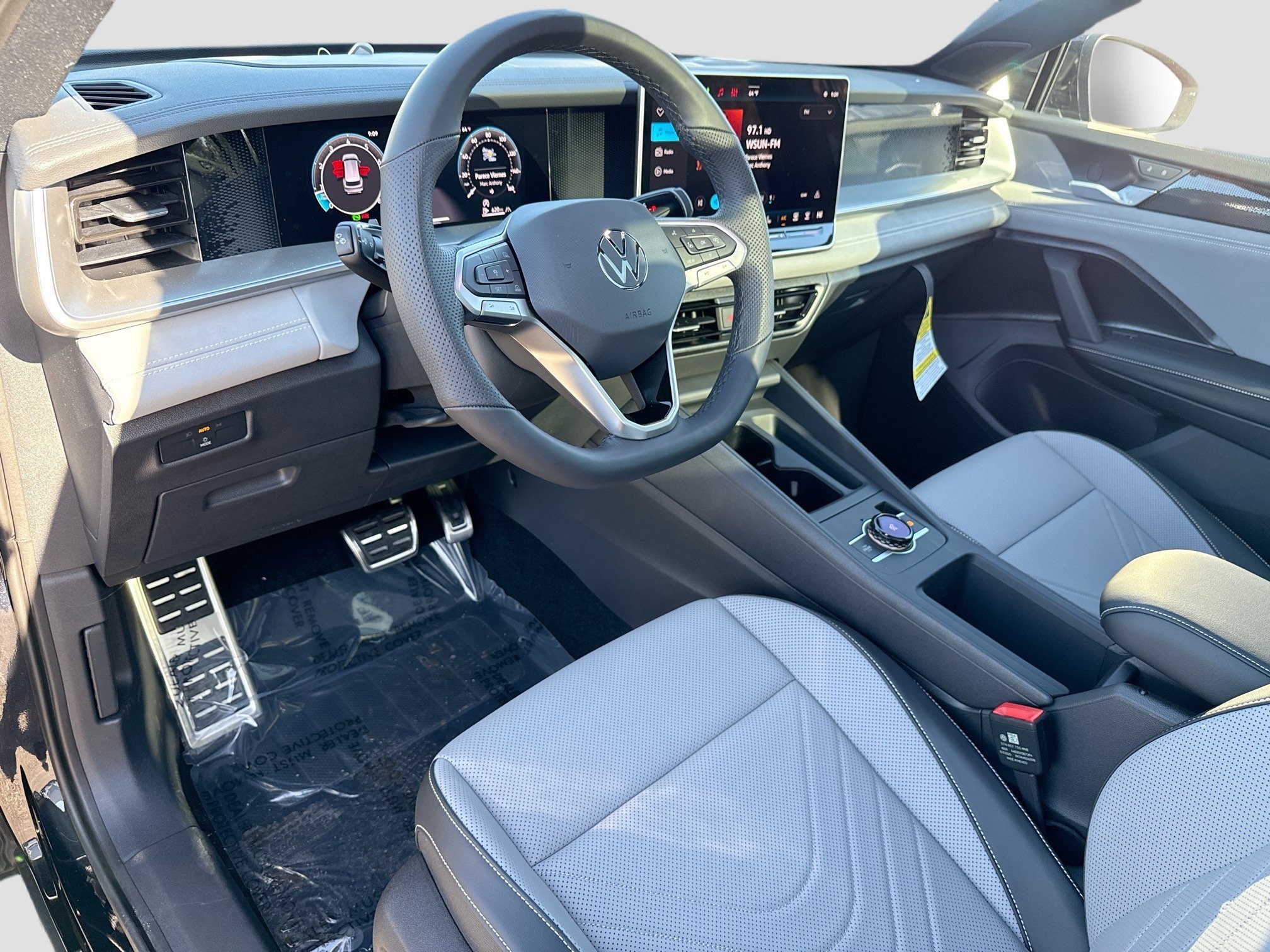 2026 Volkswagen Tiguan SE R-LINE BLACK - Photo 24