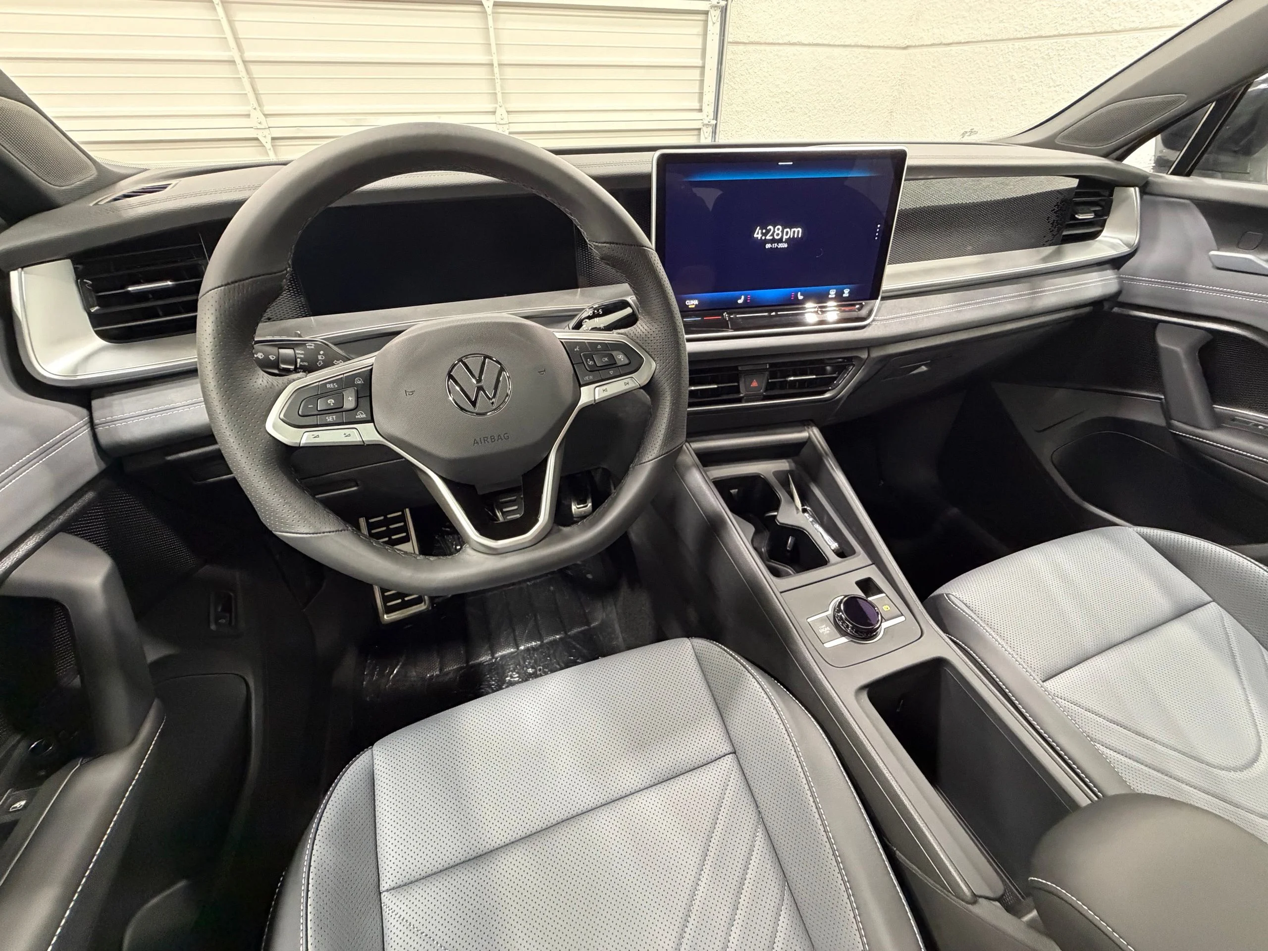 New 2026 White Volkswagen SE R-Line Black image 40