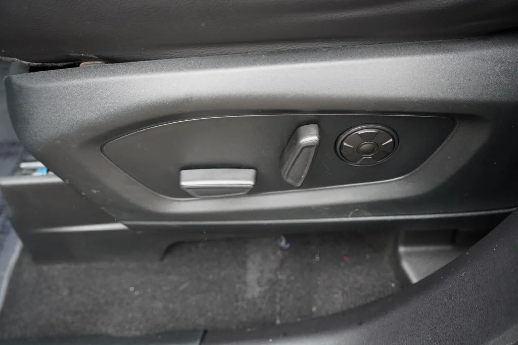 Used 2021 Gray Ford ST image 28