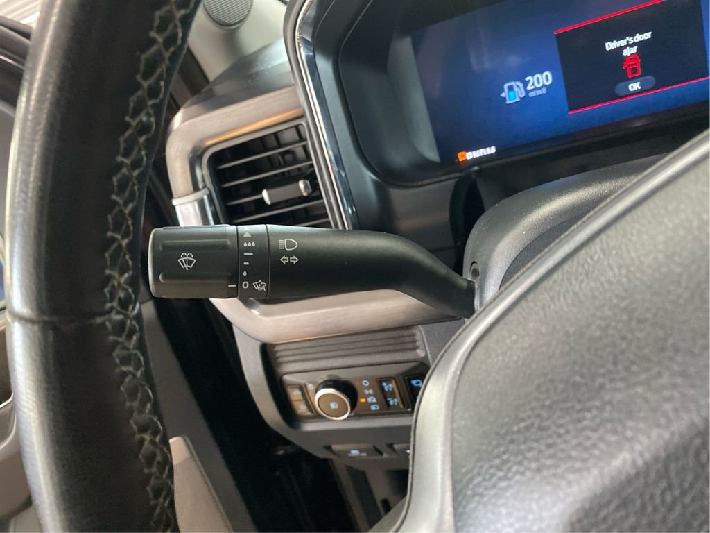 Used 2025 Black Ford Lariat image 17