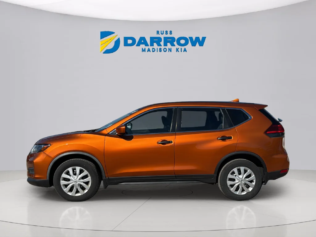 Used 2017 Monarch Orange Nissan S image 2