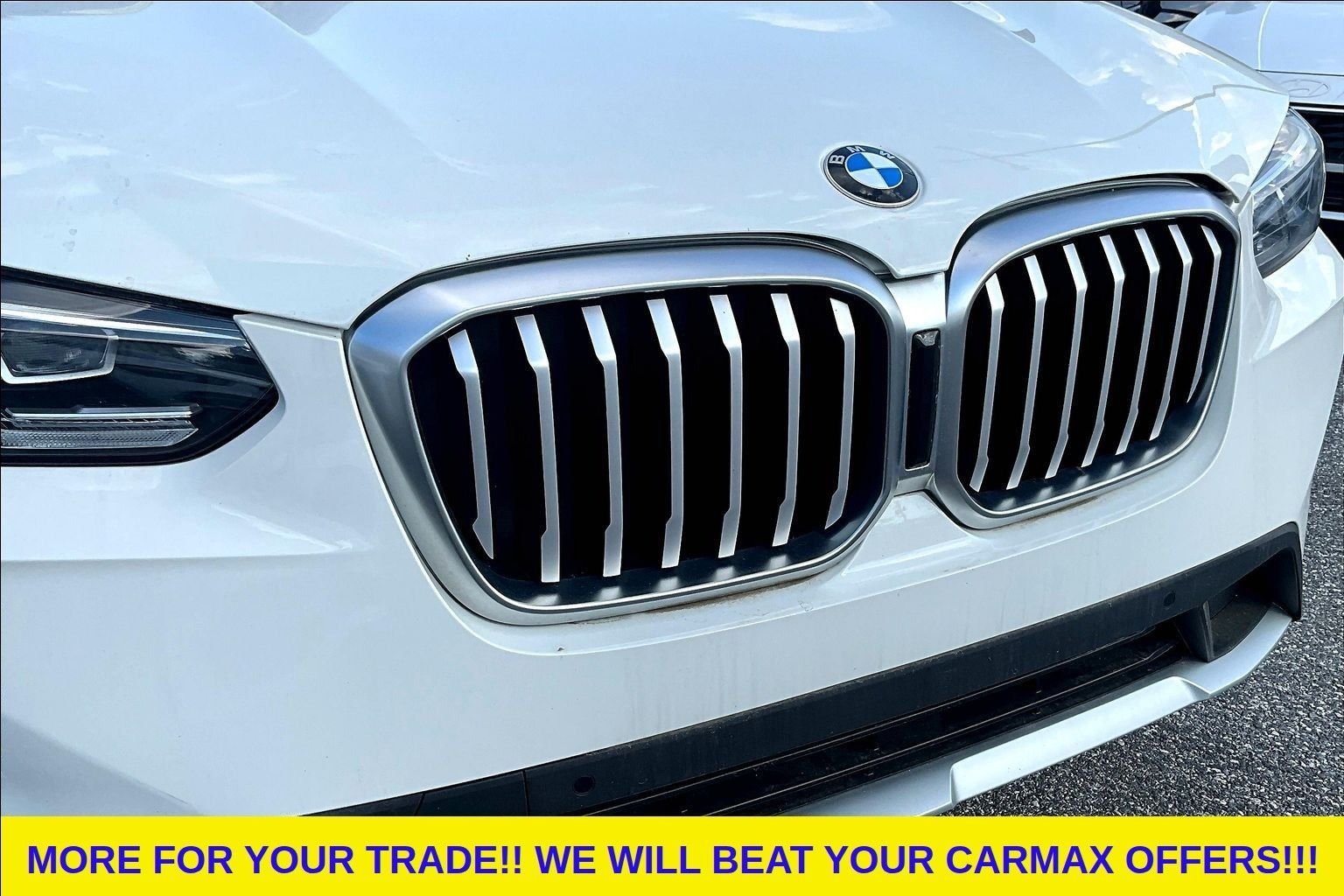 Used 2024 White BMW xDrive30i image 31