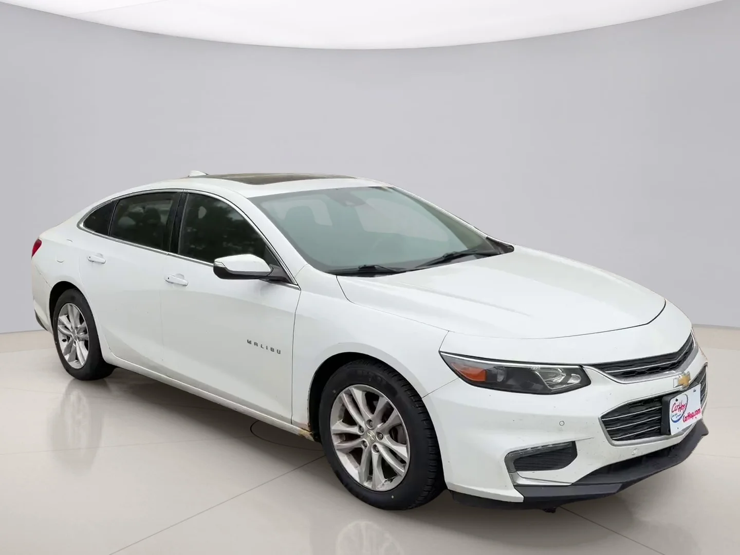 Used 2017 White Chevrolet 1LT image 3
