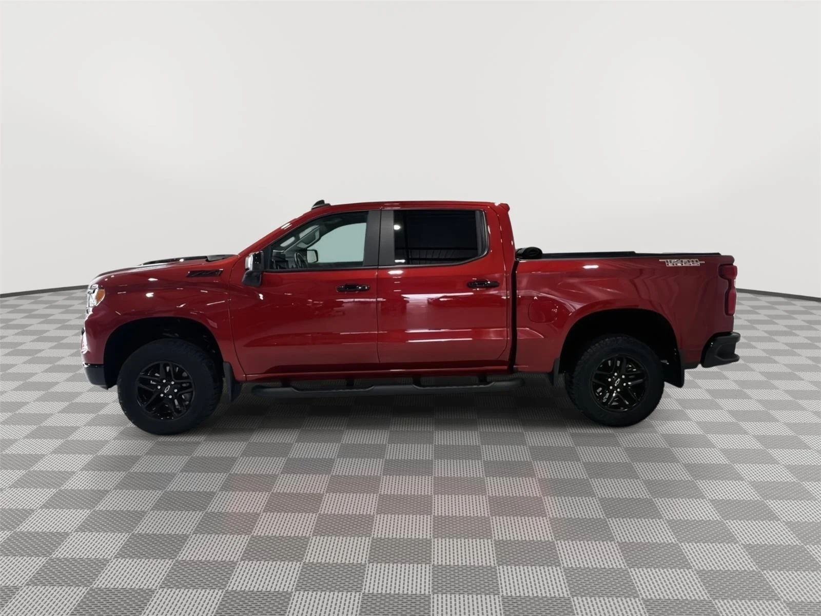 Used 2023 Chevrolet Silverado 1500 LT Trail Boss with VIN 3GCUDFE86PG324017 for sale in Alexandria, Minnesota