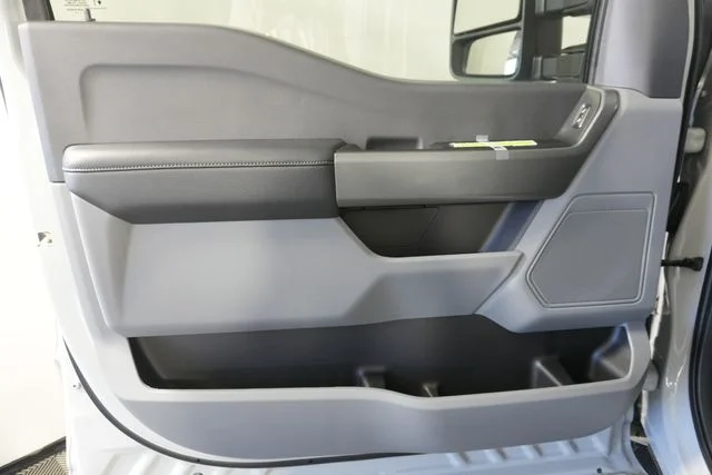 New 2026 Avalanche Ford F-350® XL image 25