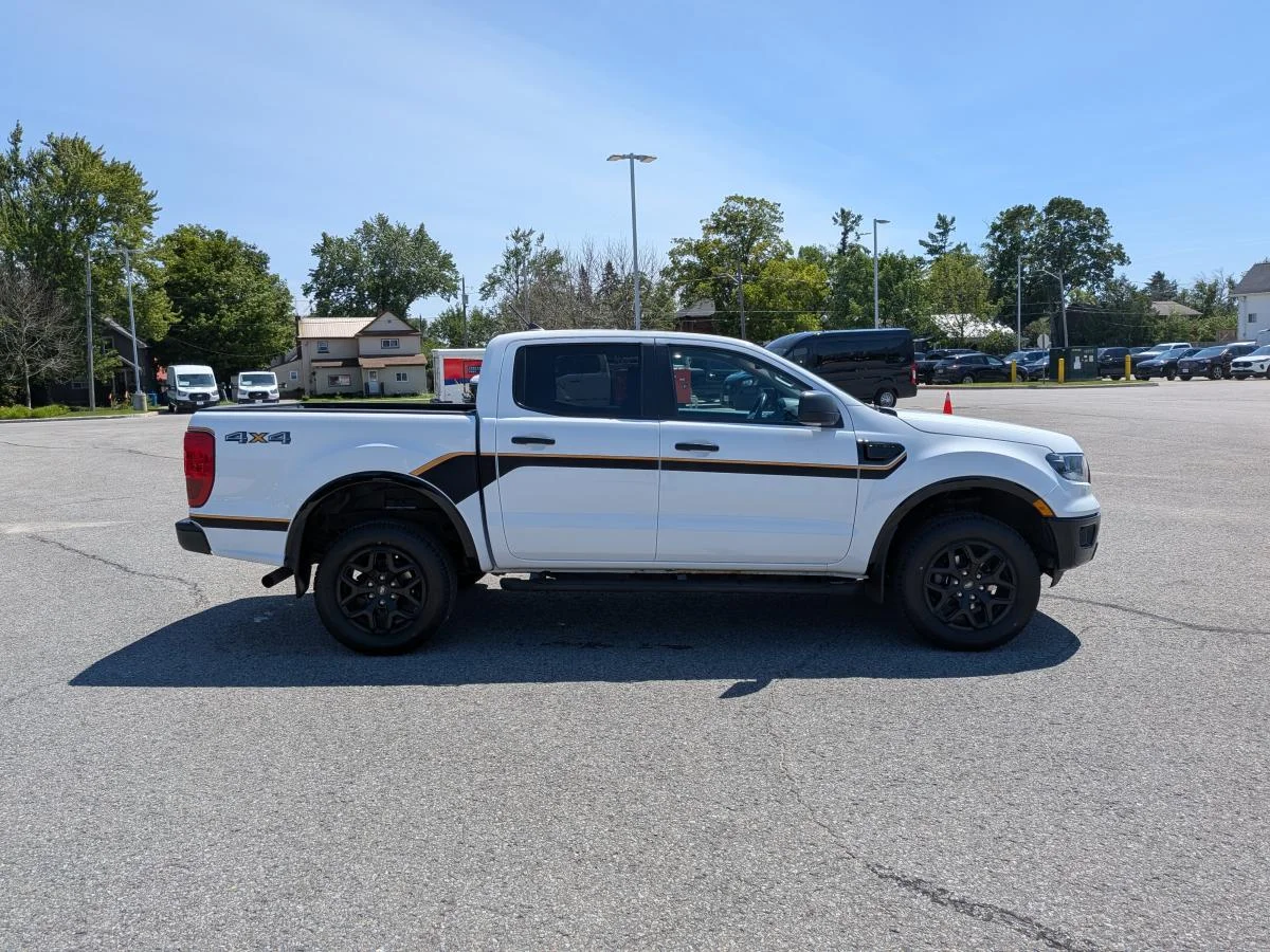 Used 2022 White Ford Xlt 4wd Supercrew 5 image 4