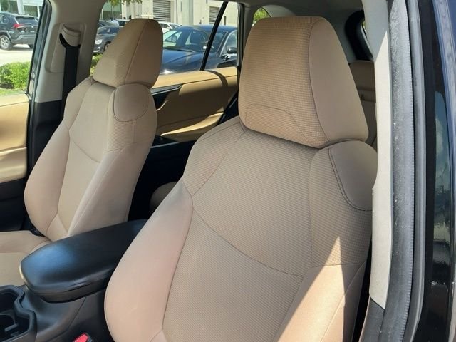 Used 2022 Black Toyota LE image 18